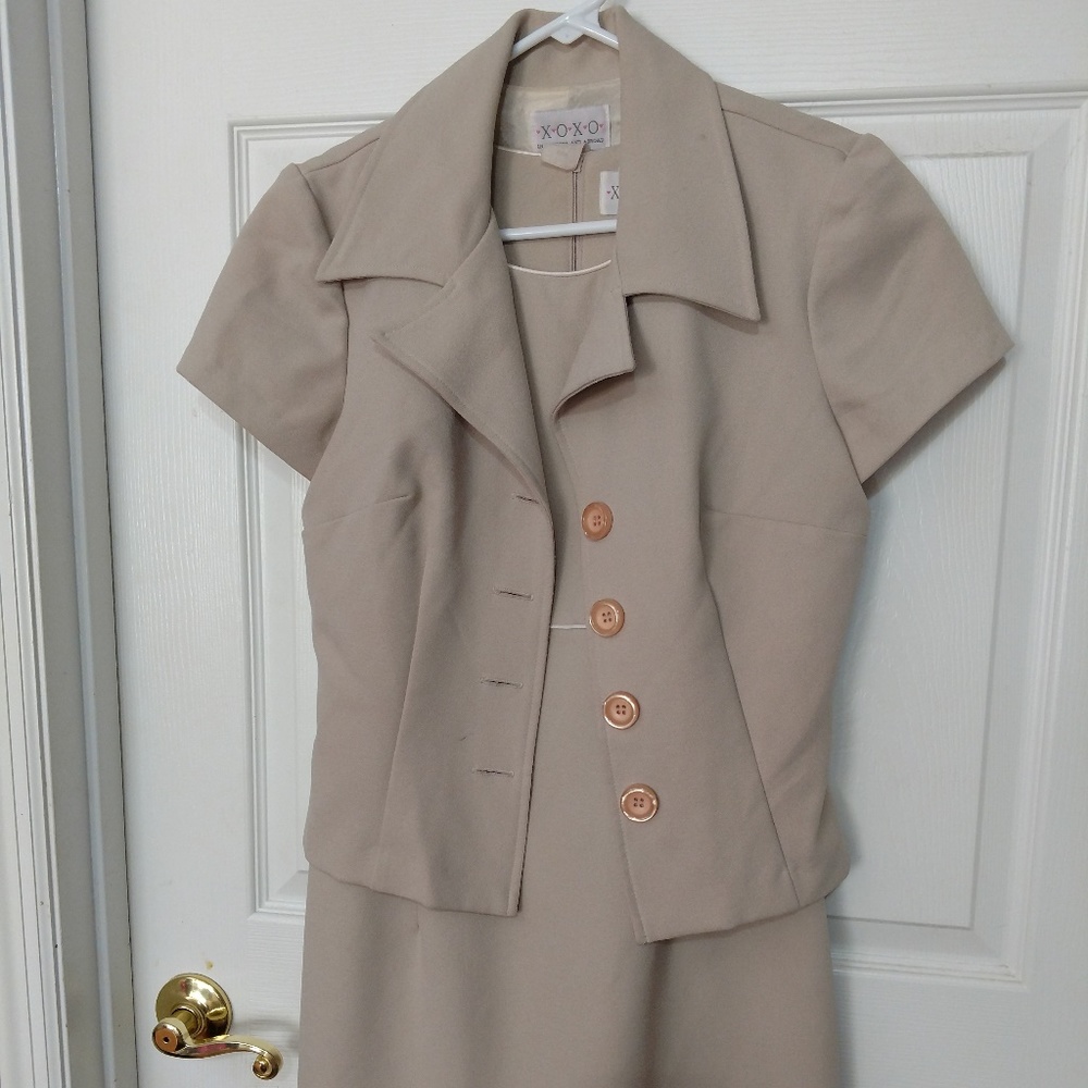 Adorable Career Dress with Short-Sleeve Jacket